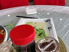 -撒拉人家.酸菜牦牛肉火锅