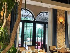 -Osteria Garden 生蚝花园餐厅(原进贤路店)