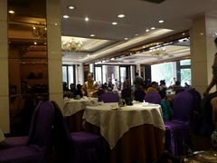 -畔山酒店中餐厅