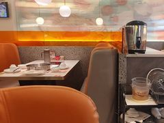 -黄记煌三汁焖锅(新佳丽江汉路店)