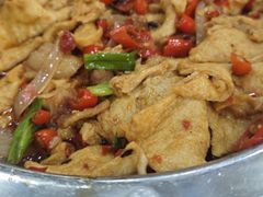 -湖南人家湘菜馆(镇江路店)
