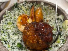 五香牛肉马兰头菜饭-南八仙·老上海味道(南京东路店)