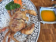 -Hoang Yen Vietnamese Cuisine