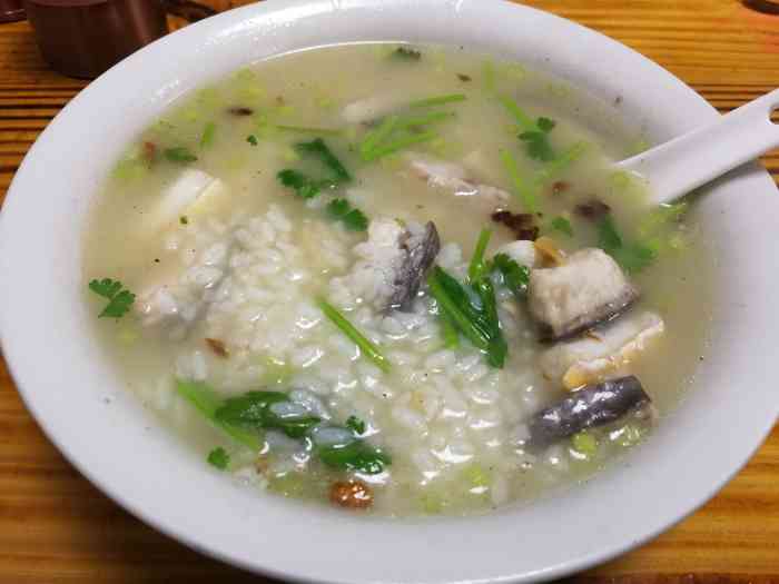 汕头鱼粥-"第一次过来,点的第一个炒田螺,不新鲜,粥."-大众点评移动版