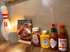 -HIGH FIVE哈福手工汉堡(桂林路店)