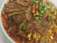-犇逸·乐山跷脚牛肉·四川现炒(览海店)