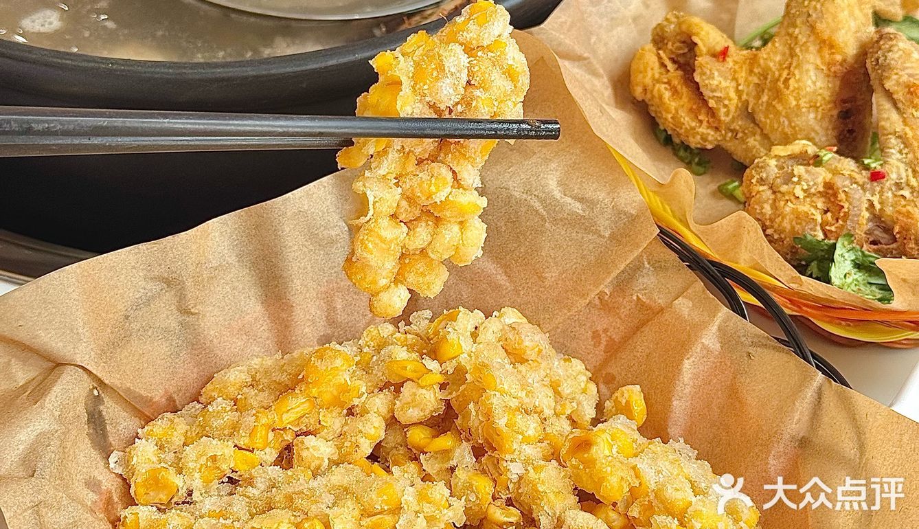 不开玩笑！在汕头吃到了很惊艳的鸡煲…