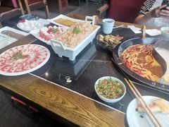 -重庆德庄火锅(体育中心店)