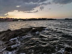 -北戴河碧螺塔海上酒吧公园