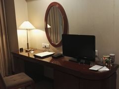 -汕尾巴黎半岛酒店