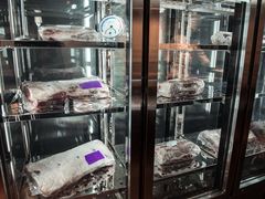 -MONICH牛排融合餐厅(和义大道购物中心店)