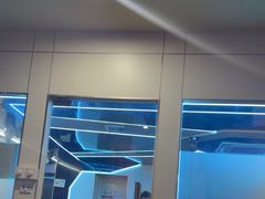 -嘻娱电竞·龙嘉兴(创业花园店)