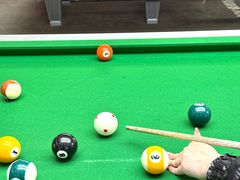 -VV桌球俱乐部(长阳大润发店)