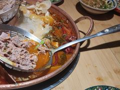 -洱火云南酸菜牛肉火锅(石景山当代商城店)