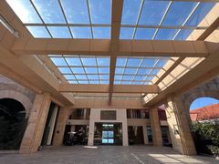 -昆明春城湖畔度假村