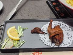 -郑猛记石岐鸽主题餐厅(长江店)