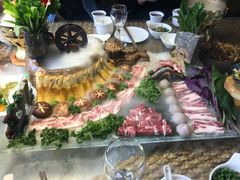 -慢丽江·云南野生菌土鸡锅(付家庄店)