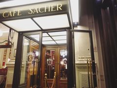 -Cafe Sacher(WIEN)