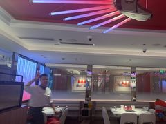 -海底捞火锅(杭州庆春路夜宵主题店)