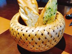 -Golden Lily河内巴黎法越料理餐厅(建国西路店)