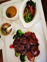 -菁幼月子会所(儿童医院店)