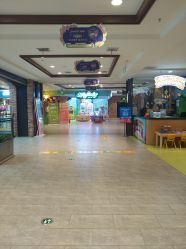 -莫莉幻想儿童乐园(哈尔滨王府井店)