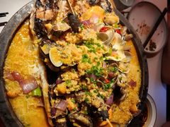 -鸣记脆皮烤鱼·海鲜烤鱼(三八广场店)