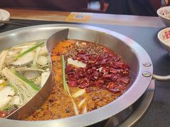 -沸炉重庆老火锅(军事博物馆店)