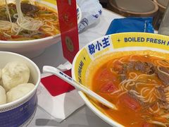 -粉小主·贵州酸汤牛肉粉(南京仙林金鹰店)