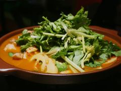 招牌杂鱼锅-程咬金小馆