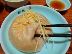 -裕兴记•蟹黄面馆(人民广场店)