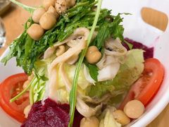 鷹嘴豆伴紅菜豆醬沙律-VEGA VEGA 我行我素