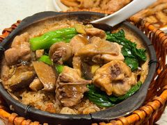 北菇滑雞煲仔饭-肥仔文澳门猪骨煲(南京西路店)