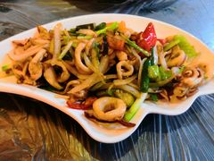 -覃记海鲜美食餐厅