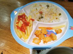 -九锅一堂酸菜鱼(石家庄先天下店)
