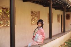 -一揽芳华汉服旗袍体验馆(拙政园店)