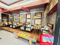 -苹果树下艺术餐厅(宋庄店)