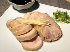 -穹六人间 people 6(岳阳路店)