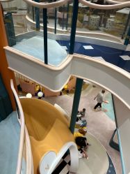 -奈尔宝·儿童乐园·亲子餐厅(苏州大悦城店)