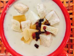 奶油蘑菇汤-So Lounge索兰至餐厅(蓝色港湾店)