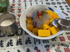 -堂屋糖水店(愚园店)