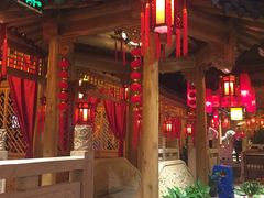 -大龙辣火锅·龙虾·烧烤(湖滨新天地店)