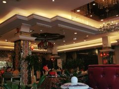 大堂-新粤新疆菜清真餐厅(拱北店)