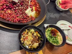 -沸炉重庆老火锅(军事博物馆店)