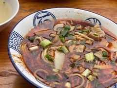 -杨伯英传统杂酱面