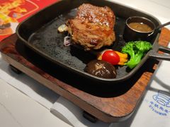 -牛扒先生·厚切雪花牛扒西餐厅(北京路禺山路店)