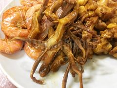 卤鸭舌-蓝精灵饺子店