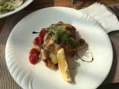 -MOMENT湖景餐厅(解放路店)