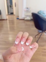 -甲·铺轻奢美甲美睫