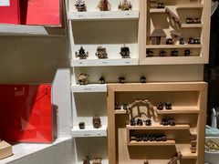-LADY FAFA(巨鹿路陕西南路路口店)